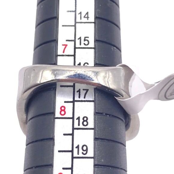 Mixed metal two toned textured chunky ring size 7.5 - Picture 4 of 4